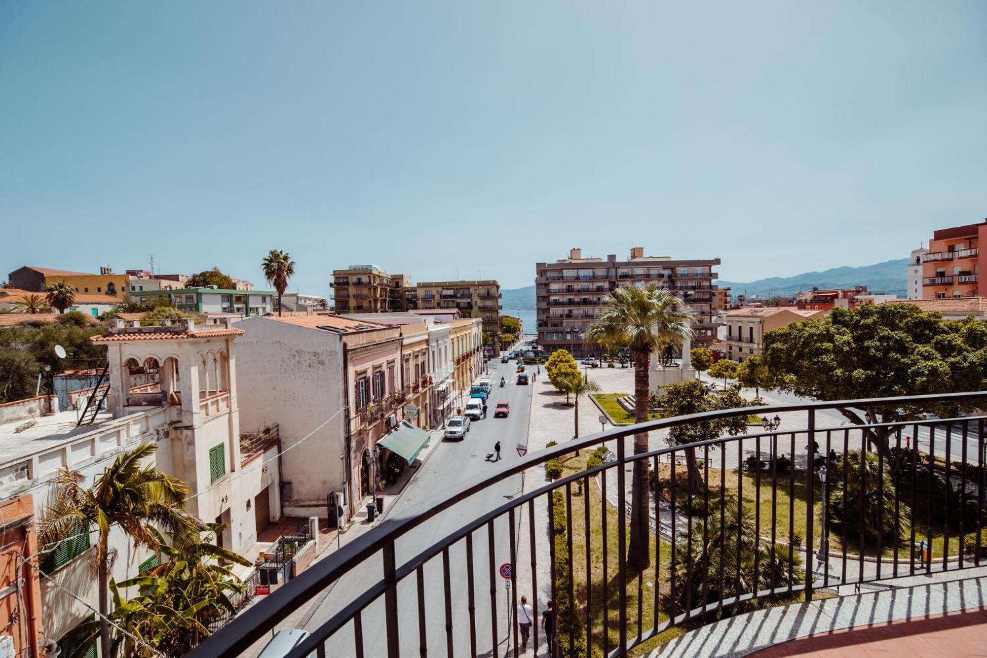 Ferienwohnung Domus Musia Milazzo Exterior foto