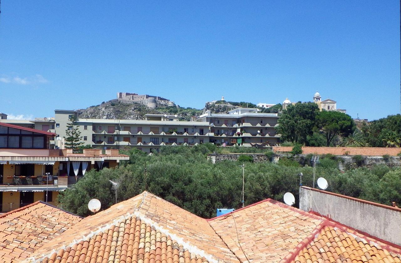 Ferienwohnung Domus Musia Milazzo Exterior foto